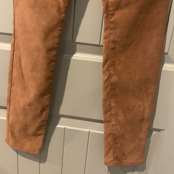 Women's Tan Skinny Jeans - Picture 7 of 13